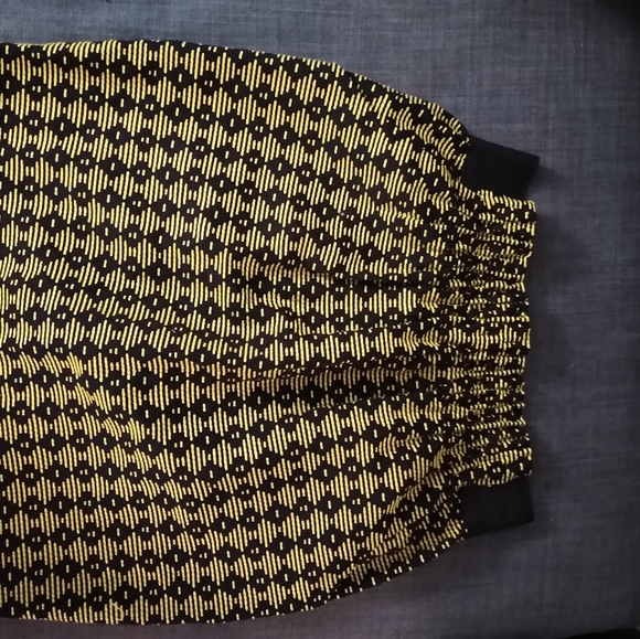 Skirt - Picture 7 of 9